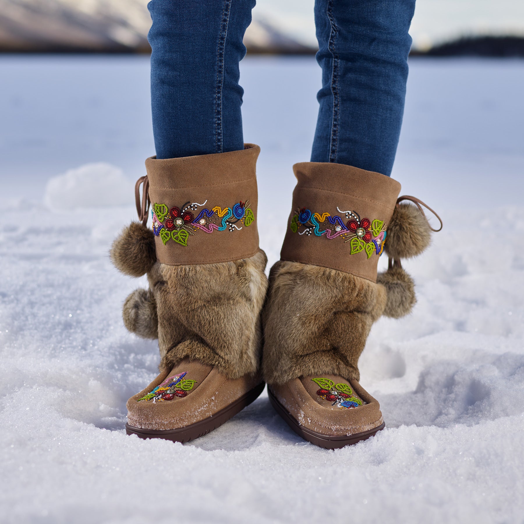 Waterproof Walking in Two Worlds Mukluk Manitobah USA